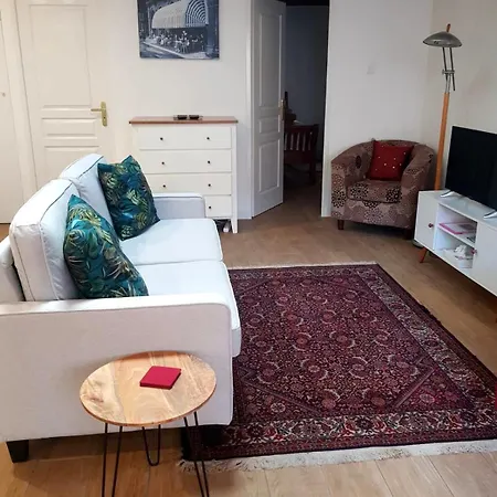 La Loubiere - Guest house *